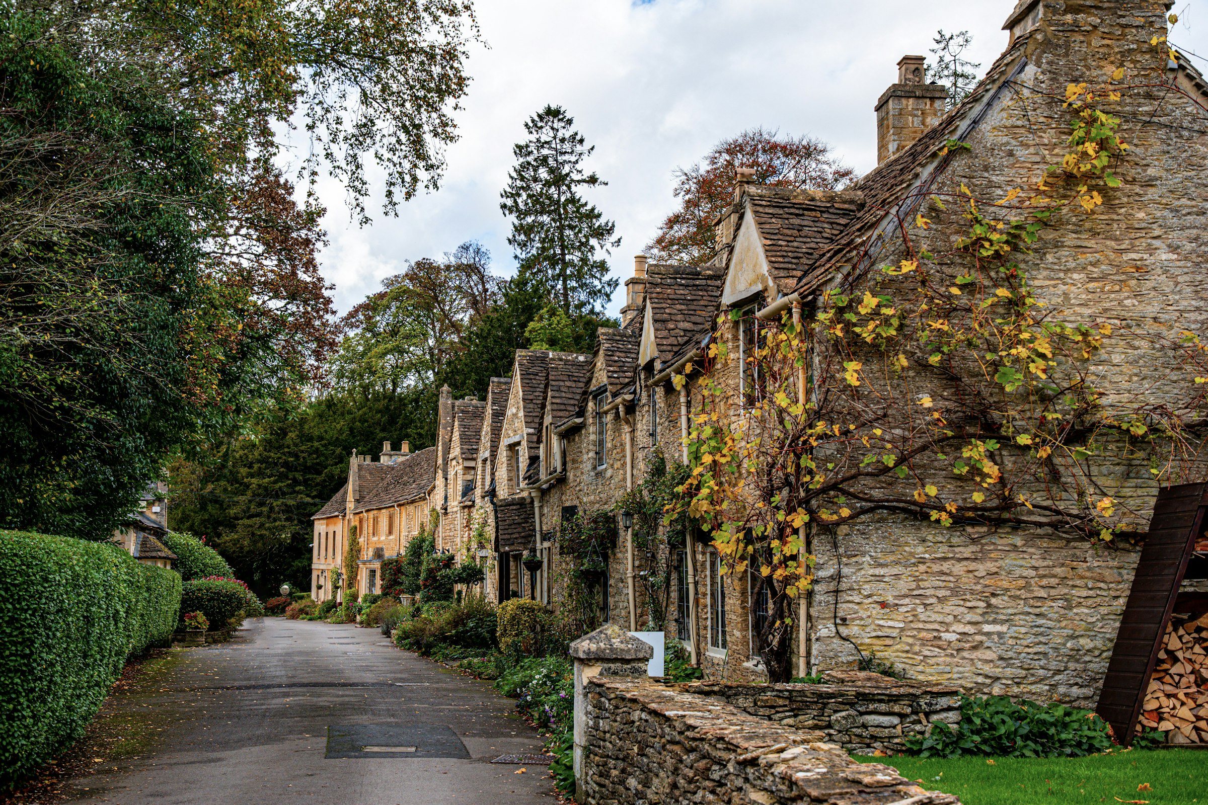 The High Street as a single composition. Arts and Crafts still in the grain.